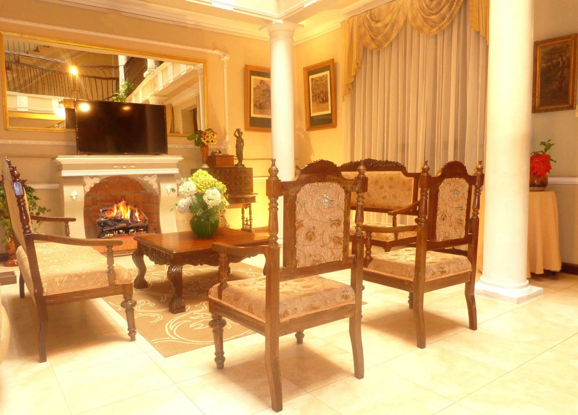 Hotel Boutique Colonial Sucre Esterno foto